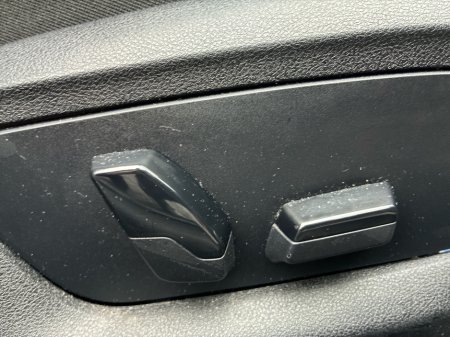 2018 BMW 5 Series 2.0L Petrol Plug-In Hybrid Automatic €19,950 thumbnail