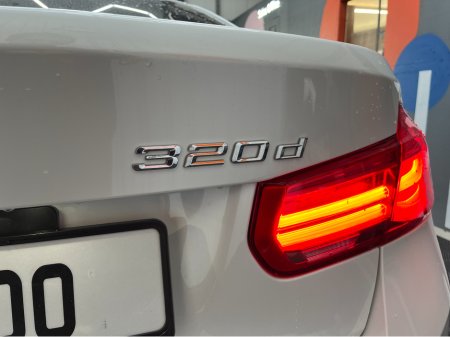 2018 BMW 3 Series - thumbnail 7