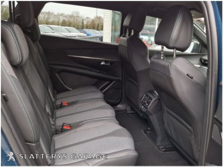 2024 Peugeot 5008 - thumbnail 14