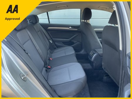 2015 Volkswagen Passat - thumbnail 6