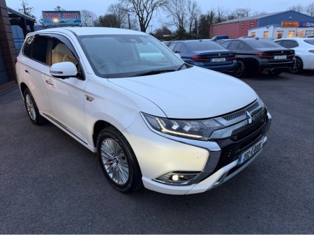 2020 Mitsubishi Outlander - thumbnail 14