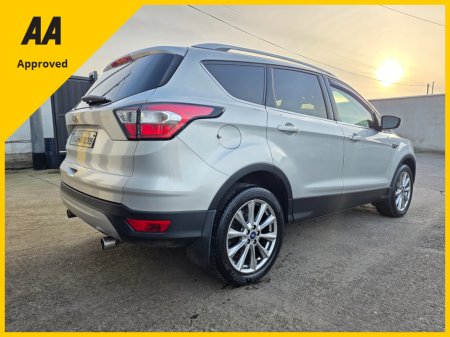2019 Ford Kuga - thumbnail 8