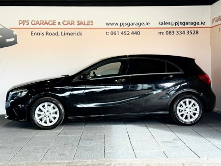 2016 Mercedes-Benz A Class - thumbnail 4