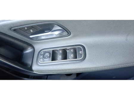 2020 Mercedes-Benz A Class - thumbnail 9