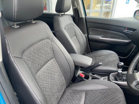 2024 Suzuki Vitara 1.4 Hybrid SZ5 MT €28,950 thumbnail