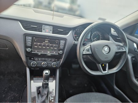 2016 Skoda Octavia - thumbnail 6