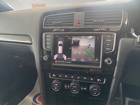 2016 Volkswagen Golf - thumbnail 14