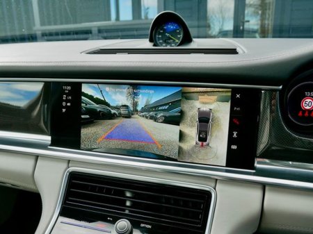 2023 Porsche Panamera - thumbnail 29