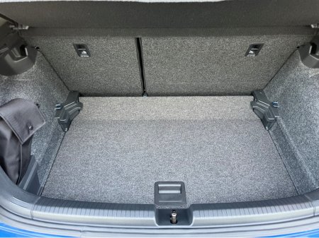 2018 Volkswagen Polo 1.0L FIVE DOOR HIGHLINE. €14,450 thumbnail