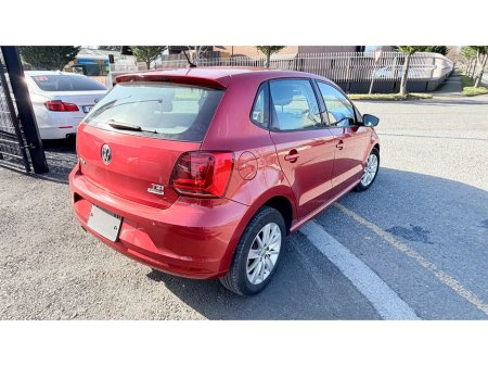 2014 Volkswagen Polo - thumbnail 14