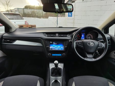 2016 Toyota Avensis 2.0 D-4D (143) Luna Navi €7,950 thumbnail