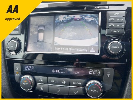 2017 Nissan Qashqai - thumbnail 16