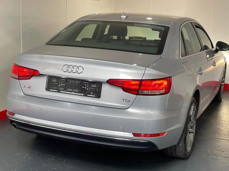 2019 Audi A4 - thumbnail 4