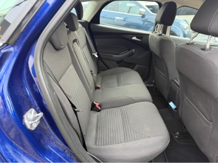 2015 Ford Focus TITANIUM 1.0 ECOBOOST 12 125PS 4DR thumbnail