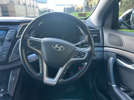 2015 Hyundai i40 - thumbnail 16