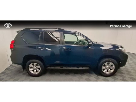 2022 Toyota Landcruiser - view 3