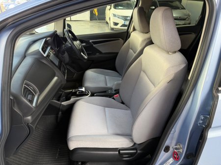 2016 Honda Fit - thumbnail 21