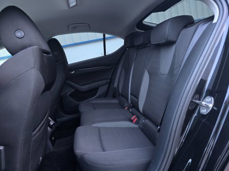 2022 Skoda Octavia - thumbnail 19