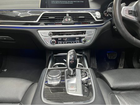 2018 BMW 7 Series €29950! 2018 BMW 740E IPERFORMANCE M-SPORT 2.0 AUTOMATIC / CRUISE CONTROL / 360° PARKING CAMERA / ELECTRIC MEMORY HEATED & MASSAGING SEATS / PANORAMIC SUNROOF / PADDLE SHIFTERS €29,950 thumbnail