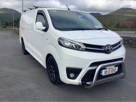 2019 Toyota Proace 2.0 D LWB GX 4DR €14,000