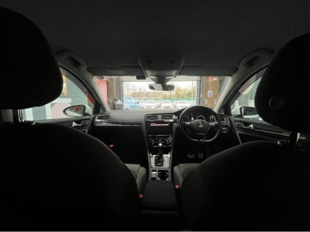 2018 Volkswagen Golf - thumbnail 12