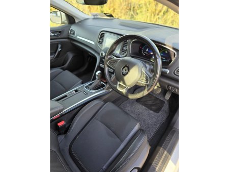 2021 Renault Megane - thumbnail 12