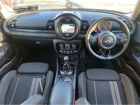 2017 MINI Clubman 2.0 S 6DR COOPER €149,500 thumbnail