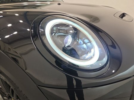 2022 MINI Hatch Electric Level 2 €20,950 thumbnail