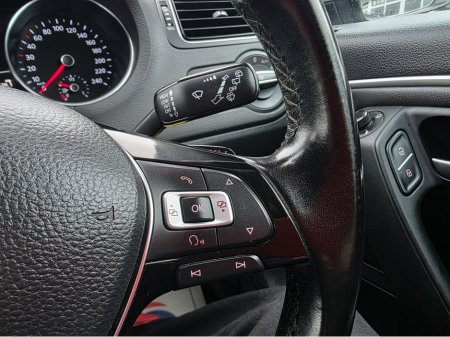 2016 Volkswagen Polo - thumbnail 18