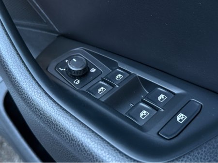 2018 Volkswagen Arteon - thumbnail 15