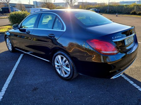 2019 Mercedes-Benz C Class  €19,999 thumbnail