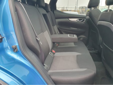 2018 Nissan Qashqai N-CONNECTA 1.2 DIG-T 115BHP NCT 02/28 FINANCE AVAILABLE @ €58 PER WEEK 2 KEYS/ PAN ROOF/ SAT NAV/ REVERSE CAMERA/ MULTI FUNCTION STEERING WHEEL/ CRUISE CONTROL/ HISTORY CHECKED €12,900 thumbnail