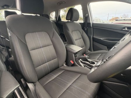 2018 Hyundai Tucson - thumbnail 8