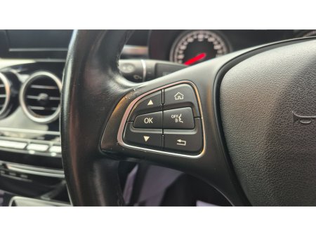 2016 Mercedes-Benz C Class C SERIES D SE 4DR €11,500 thumbnail