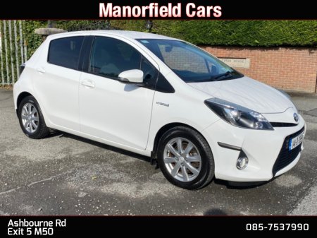 2014 Toyota Yaris AUTOMATIC 1.5 PETROL HYBRID HIGH  SPEC* *NEW NCT 02/2027* *€170 ROAD TAX* *FINANCE ARRANGED TODAY*