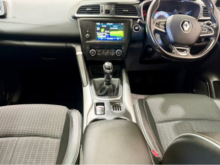 2016 Renault Kadjar SIGNATURE NAV ENERGY DC 4DR €10,500 thumbnail