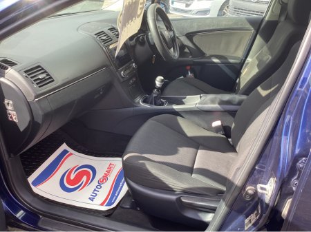 2010 Toyota Avensis - thumbnail 14