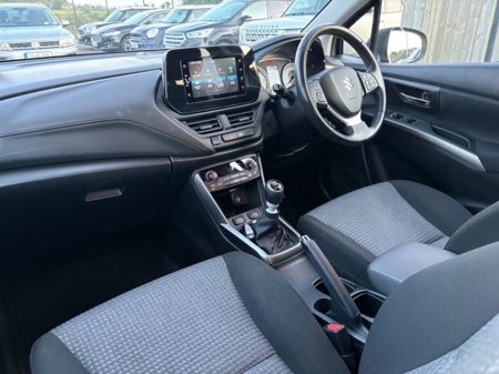 2023 Suzuki SX4 - thumbnail 9