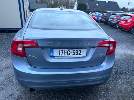 2017 Volvo S60 D2 (120hp) SE €10,950 thumbnail