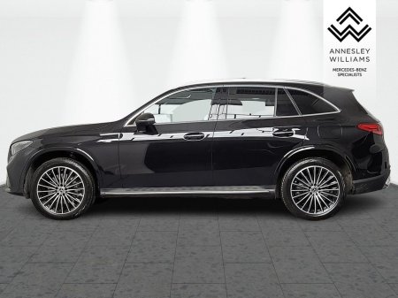 2025 Mercedes-Benz GLC Class - thumbnail 5