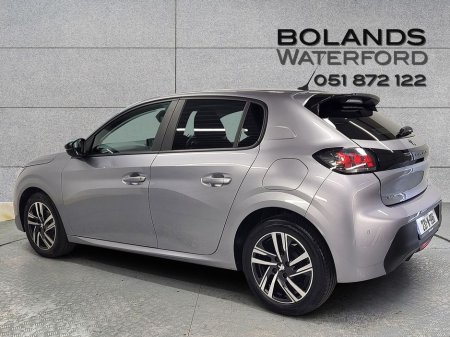 2023 Peugeot 208 - thumbnail 2