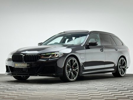 2023 BMW 5 Series - thumbnail 3