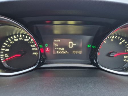 2015 Peugeot 308 1.6 HDI 92 bhp Access €6,999 thumbnail