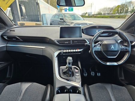 2018 Peugeot 5008 - thumbnail 26