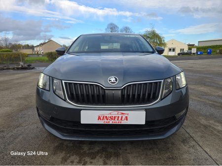 2018 Skoda Octavia - thumbnail 4
