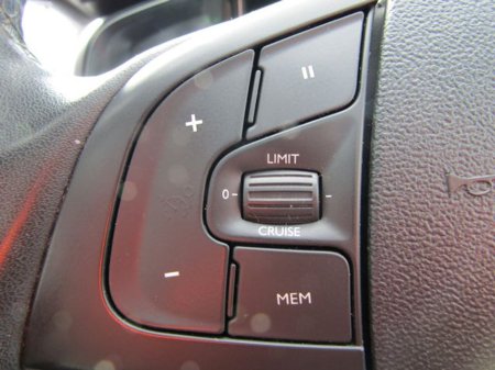 2015 DS Automobiles DS 5 - thumbnail 26