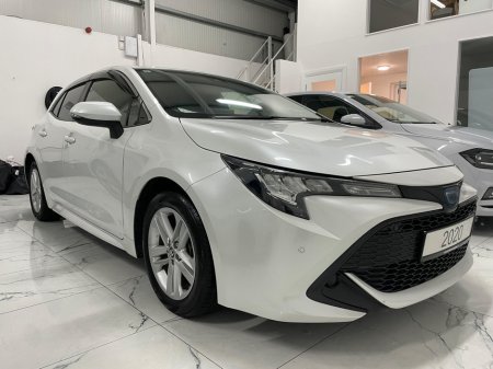 2020 Toyota Corolla 1.8 Hybrid Luna Sport Hatchback