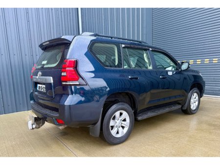 2018 Toyota Landcruiser - thumbnail 8