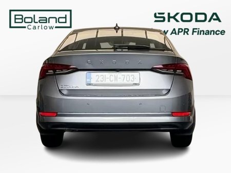 2023 Skoda Octavia - thumbnail 12