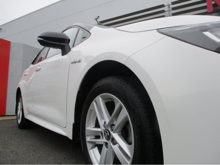 2019 Toyota Corolla - thumbnail 4